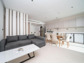Stylish 2 Bed in Prime Dubai Marina Location